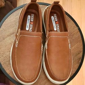 BRAND NEW Men's loafers